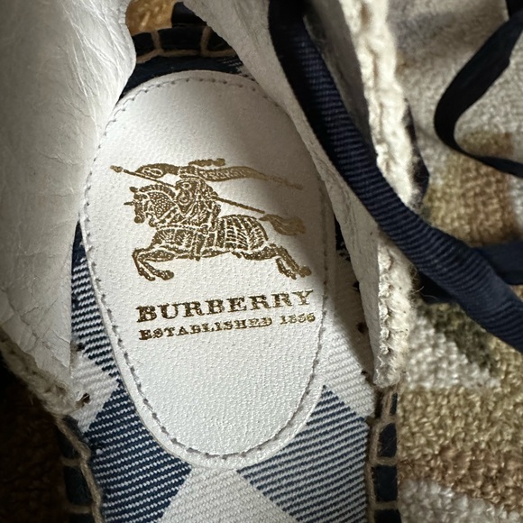 Burberry ankle tie espadrilles - size 38 - Picture 3 of 5